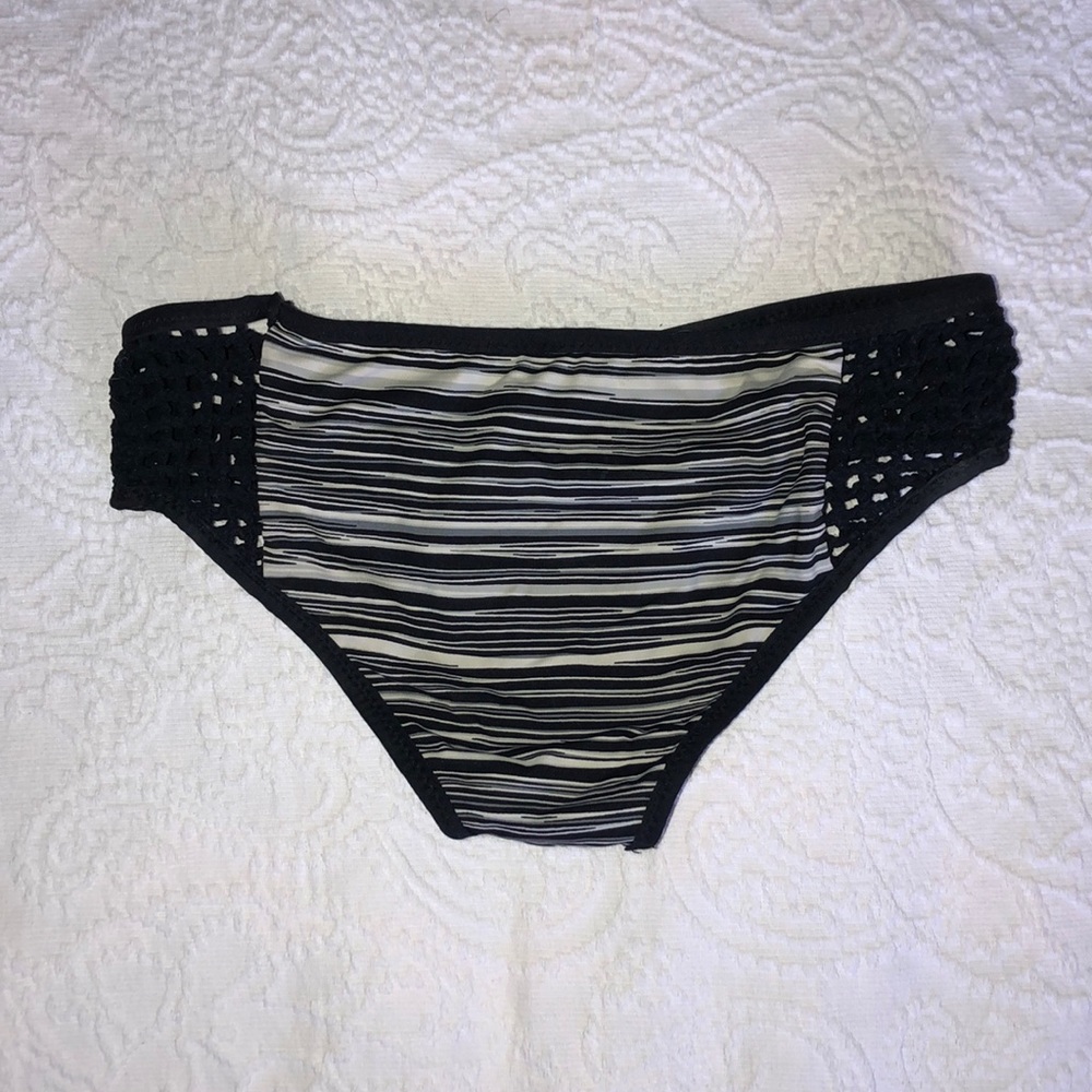 COPY - Frankie’s Bikinis Koa Crochet Bottoms